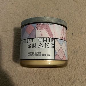 RARE🔥NEW Bath and Body Works Mint Chip Shake 3-Wick Candle